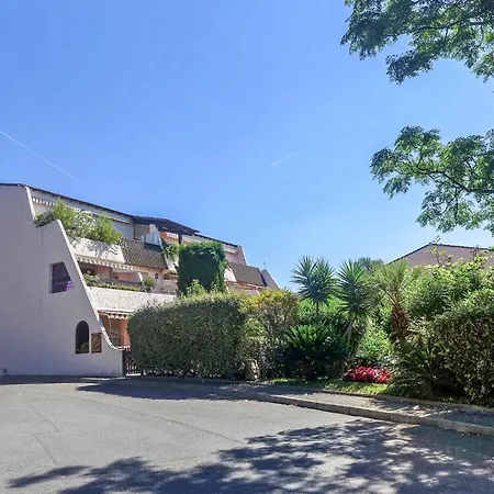 Le Bali-3 By Interhome