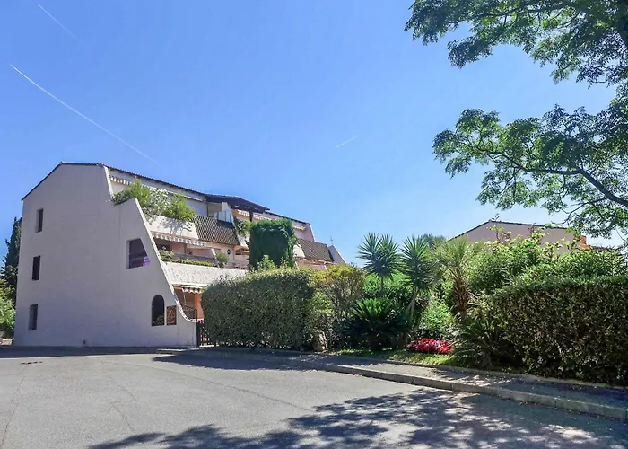 Le Bali-3 By Interhome